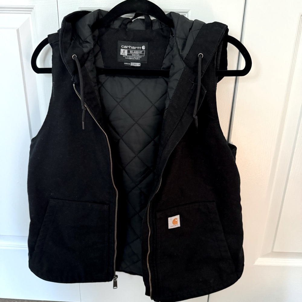 Carhartt Women's Washed Duck Hooded Insulated Vest